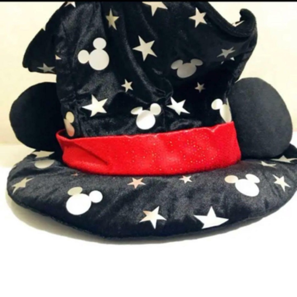 Disney Black Hat with Red Accents 58 cm almost new from Disney resort Japan